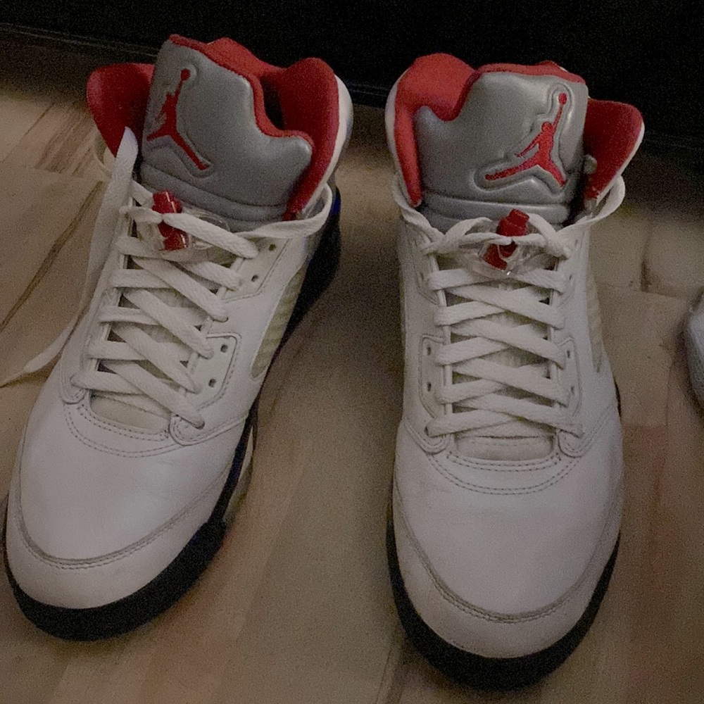 Nike Air Jordan 5 Retro Fire Red